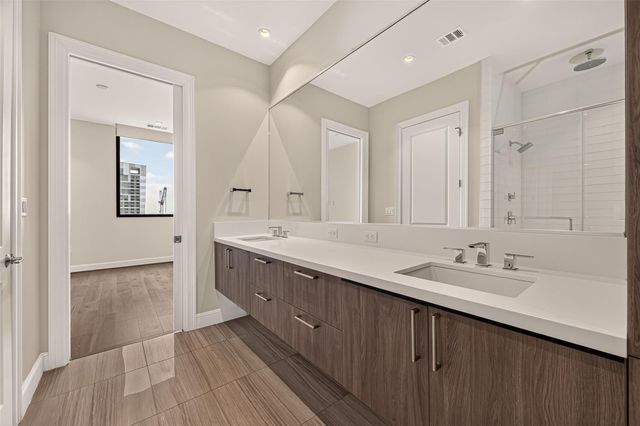 1211 Caroline Street 1403, Houston, TX 77002