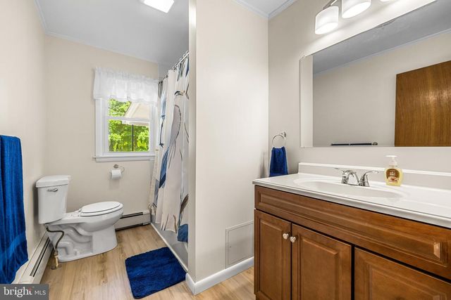 100 FREEDOM AVE, New Freedom, PA 17349