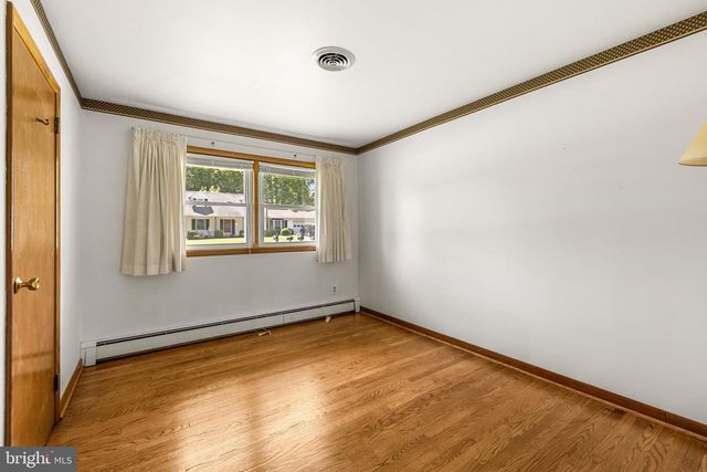 100 FREEDOM AVE, New Freedom, PA 17349