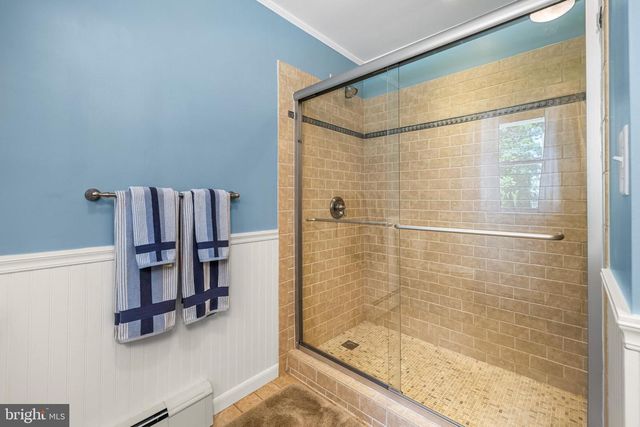 100 FREEDOM AVE, New Freedom, PA 17349