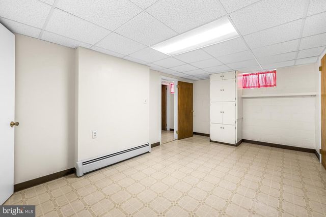 100 FREEDOM AVE, New Freedom, PA 17349