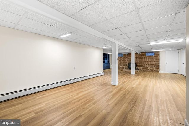 100 FREEDOM AVE, New Freedom, PA 17349