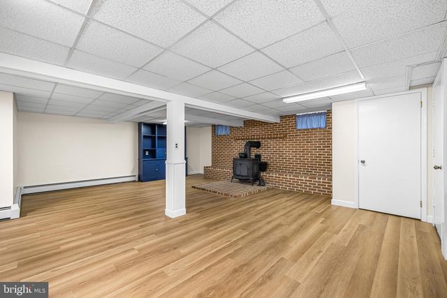 100 FREEDOM AVE, New Freedom, PA 17349