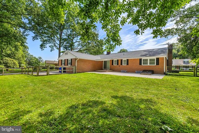 100 FREEDOM AVE, New Freedom, PA 17349