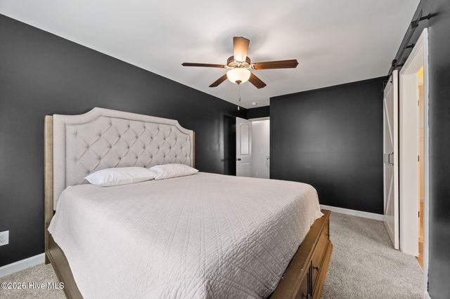 42 Catalina Circle, Swansboro, NC 28584