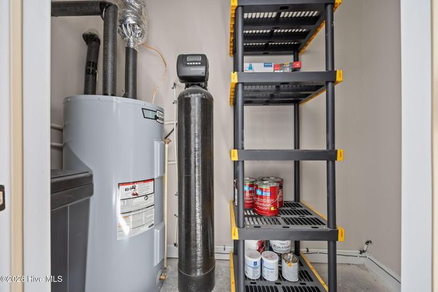 42 Catalina Circle, Swansboro, NC 28584