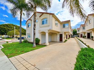 2222 Rockefeller Lane C, Redondo Beach, CA 90278