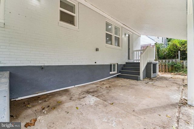 6804 CAROL RD, Baltimore, MD 21207