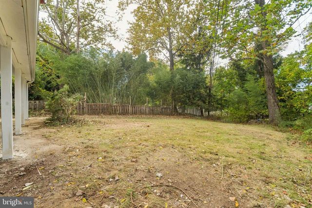 6804 CAROL RD, Baltimore, MD 21207