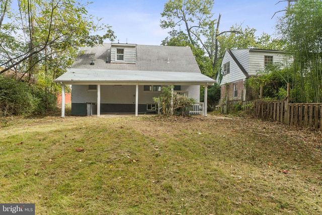 6804 CAROL RD, Baltimore, MD 21207