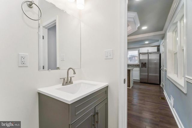 6804 CAROL RD, Baltimore, MD 21207