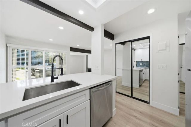 16852 Pacific Coast Highway 104, Huntington Beach, CA 92649