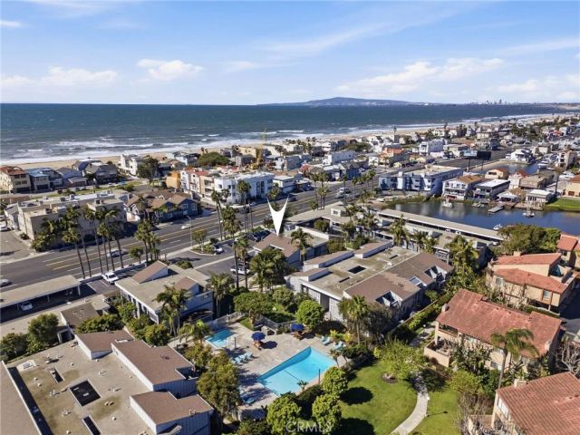 16852 Pacific Coast Highway 104, Huntington Beach, CA 92649