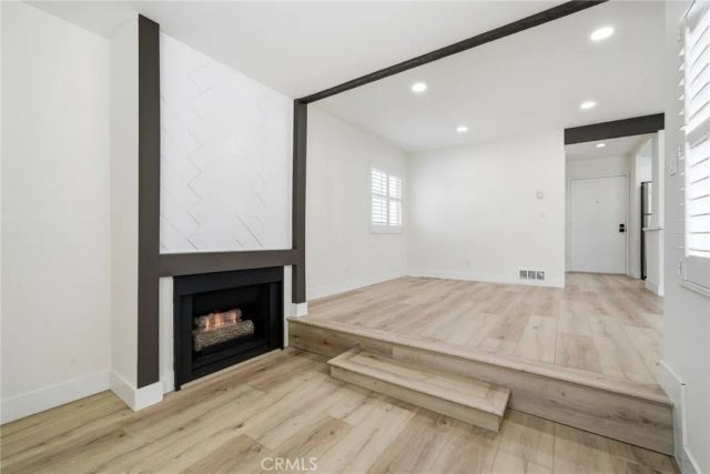 16852 Pacific Coast Highway 104, Huntington Beach, CA 92649
