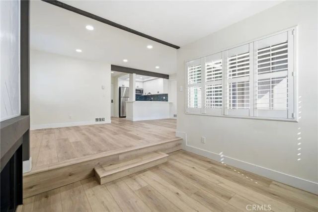 16852 Pacific Coast Highway 104, Huntington Beach, CA 92649