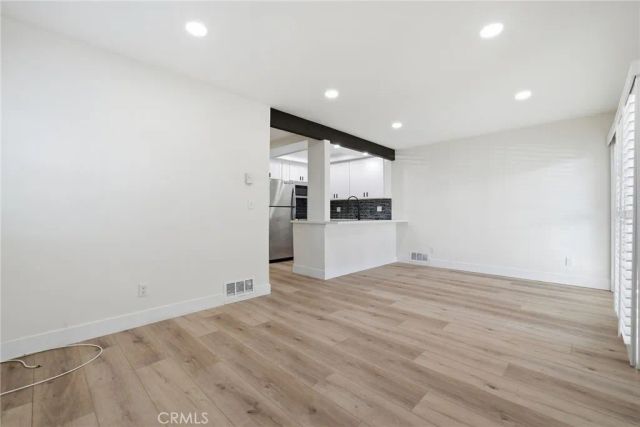 16852 Pacific Coast Highway 104, Huntington Beach, CA 92649