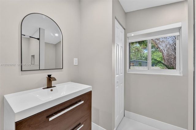 1508 SW 20th Avenue, Fort Lauderdale, FL 33312