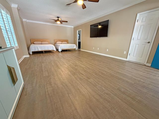 1019 Hickory Dr., Surfside Beach, SC 29575