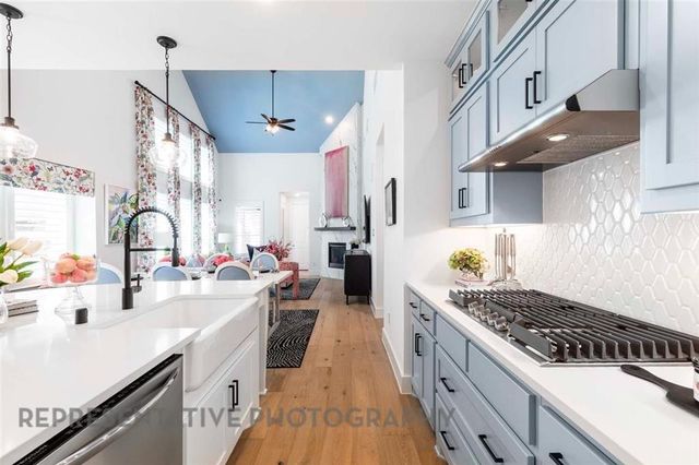 12107 Wildflower Drive, Mont Belvieu, TX 77523