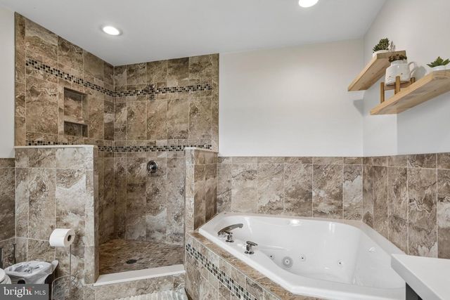 9816 FAIRLEE RD, Chestertown, MD 21620