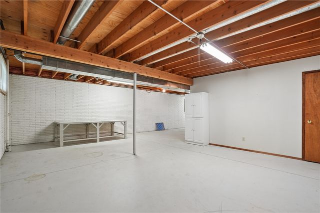 2509 Wilson Avenue SW, Cedar Rapids, IA 52404