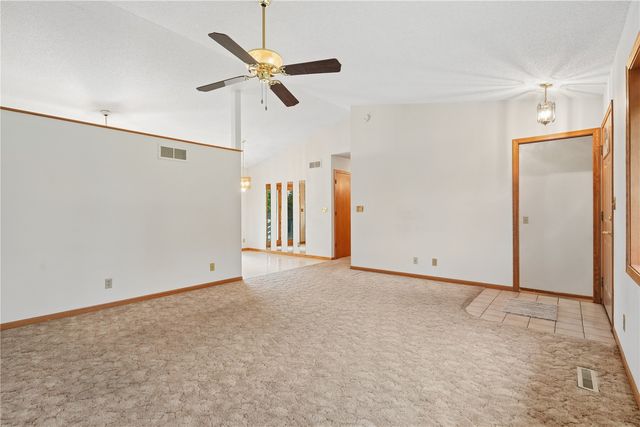2509 Wilson Avenue SW, Cedar Rapids, IA 52404