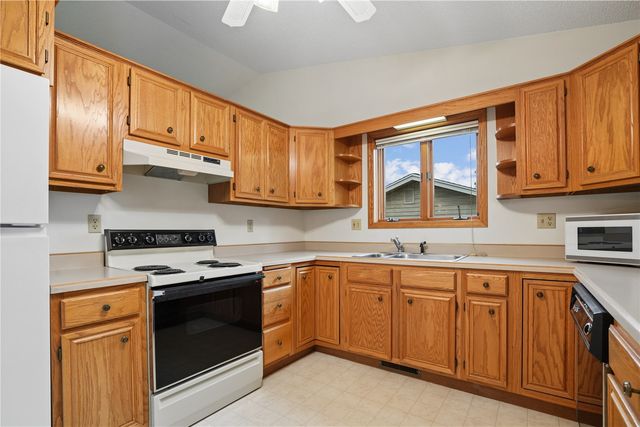 2509 Wilson Avenue SW, Cedar Rapids, IA 52404