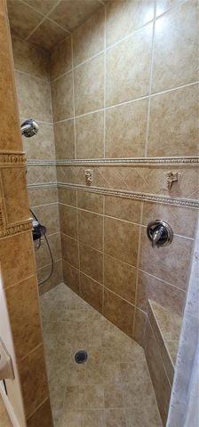 6610 MCKOWN ROAD, Sarasota, FL 34240