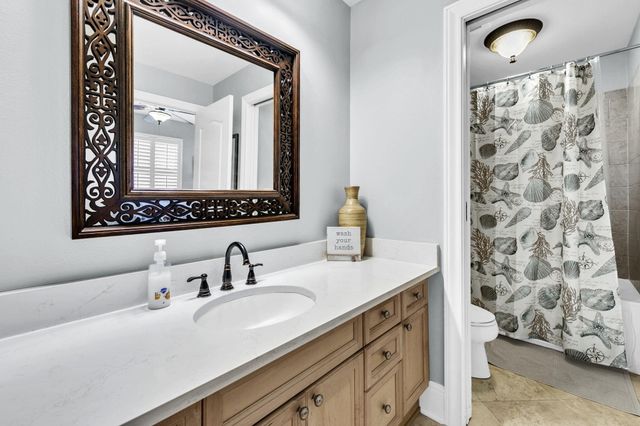 874 Venus Court UNIT 203, Fort Walton Beach, FL 32548