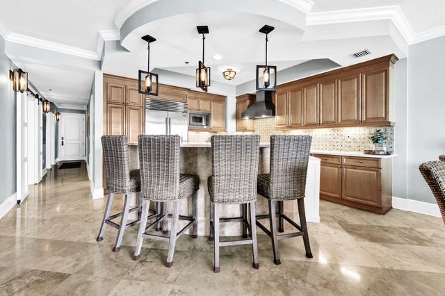 874 Venus Court UNIT 203, Fort Walton Beach, FL 32548