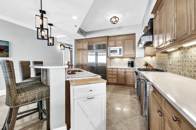 874 Venus Court UNIT 203, Fort Walton Beach, FL 32548