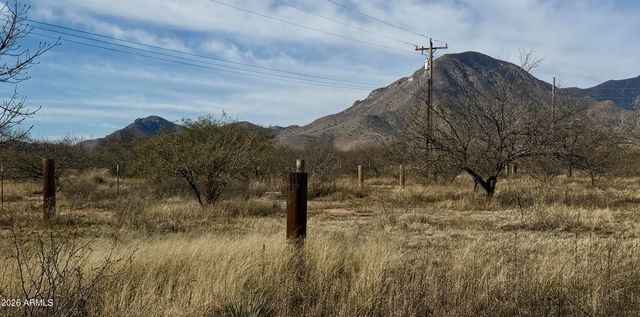 10426 S CORGI RANCH Road, Hereford, AZ 85615