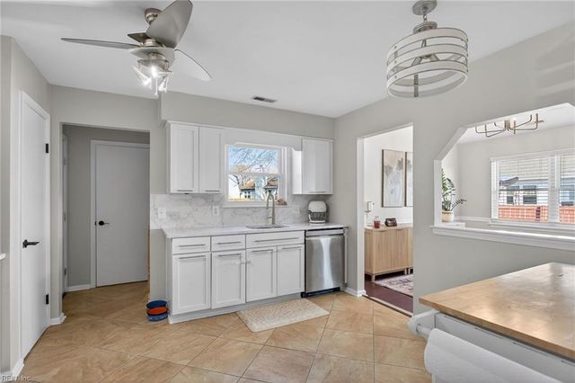 2000 Mozart CIR, Virginia Beach, VA 23454