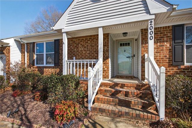 2000 Mozart CIR, Virginia Beach, VA 23454