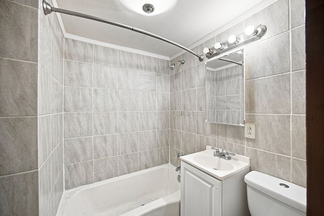132 Miller St, Springfield, MA 01104