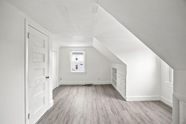 132 Miller St, Springfield, MA 01104