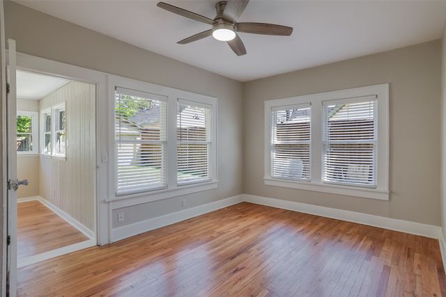 3125 Odessa Avenue, Fort Worth, TX 76109