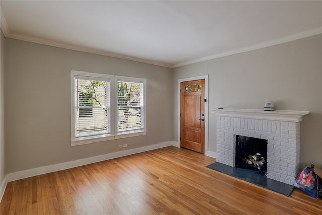 3125 Odessa Avenue, Fort Worth, TX 76109