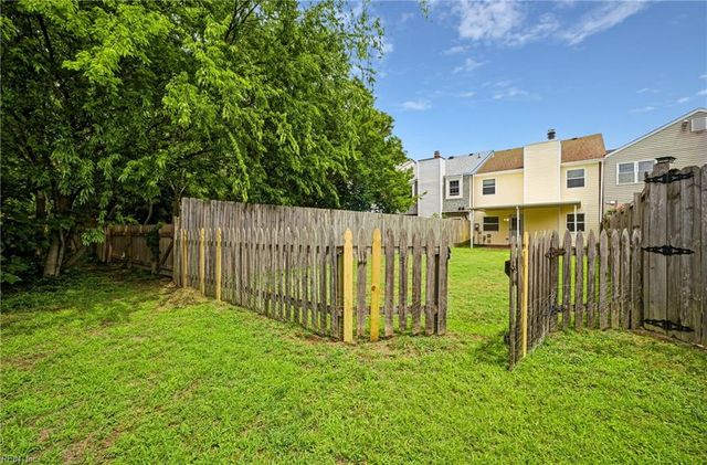 4559 Good Adams LN, Virginia Beach, VA 23455