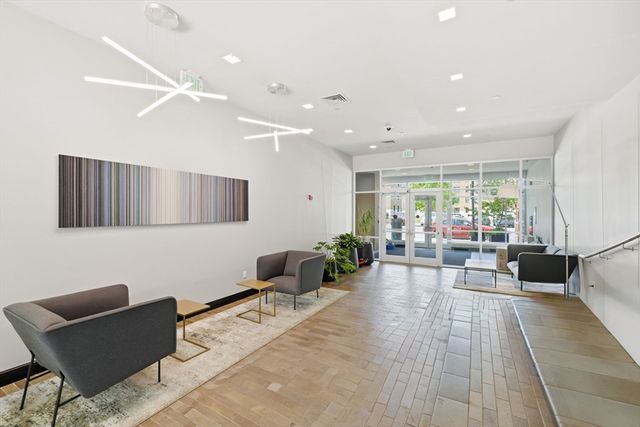 700 Harrison Ave 613, Boston, MA 02118