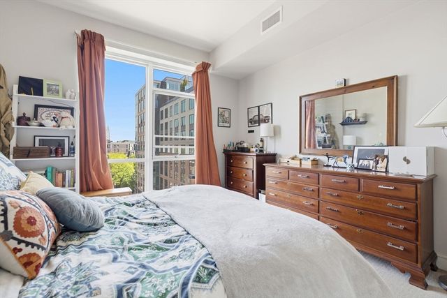 700 Harrison Ave 613, Boston, MA 02118