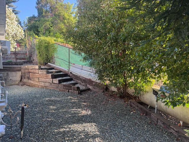 8173 Old School Way, Mokelumne Hill, CA 95245