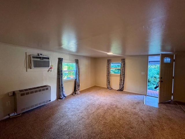 8173 Old School Way, Mokelumne Hill, CA 95245