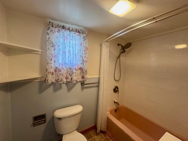 8173 Old School Way, Mokelumne Hill, CA 95245