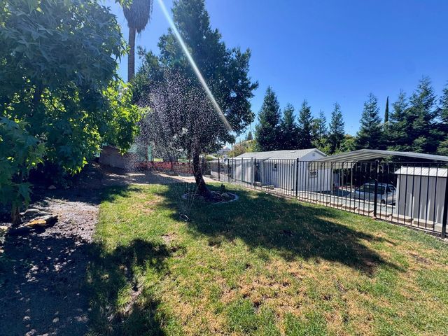 8173 Old School Way, Mokelumne Hill, CA 95245