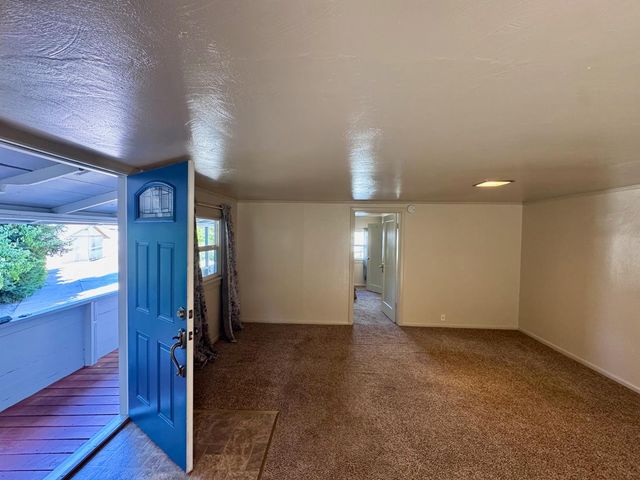8173 Old School Way, Mokelumne Hill, CA 95245
