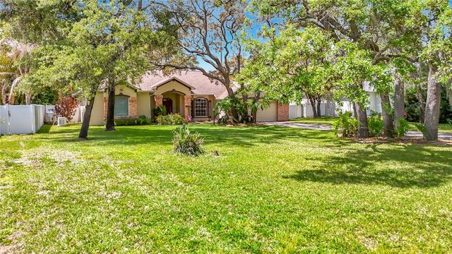 2087 BREEZY WAY, Spring Hill, FL 34608