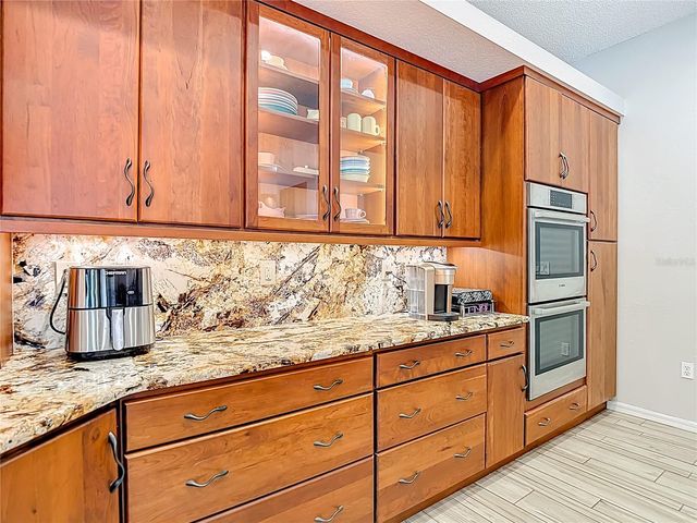 2087 BREEZY WAY, Spring Hill, FL 34608