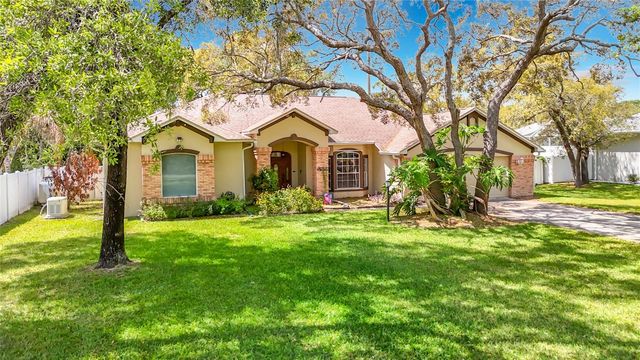 2087 BREEZY WAY, Spring Hill, FL 34608