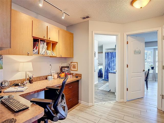 2087 BREEZY WAY, Spring Hill, FL 34608